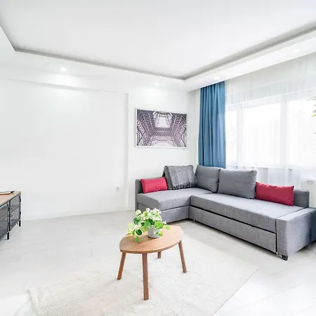 Appartement Missafir Distinguished, Central And Modern Flat With Balcony Near Beach In Muratpasa, Antalya