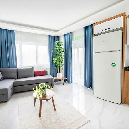 Appartement Missafir Distinguished, Central And Modern Flat With Balcony Near Beach In Muratpasa, Antalya